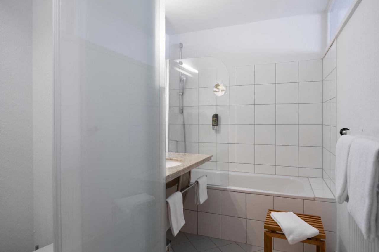Bike- Und Ferienhotel Freiburg Merzhausen Exteriör bild